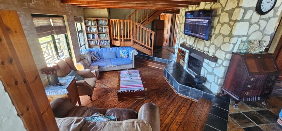 To Let 4 Bedroom Property for Rent in Suiderstrand Western Cape